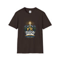 Camiseta — "Fe En Dios" Cross Mountain Christian Tee