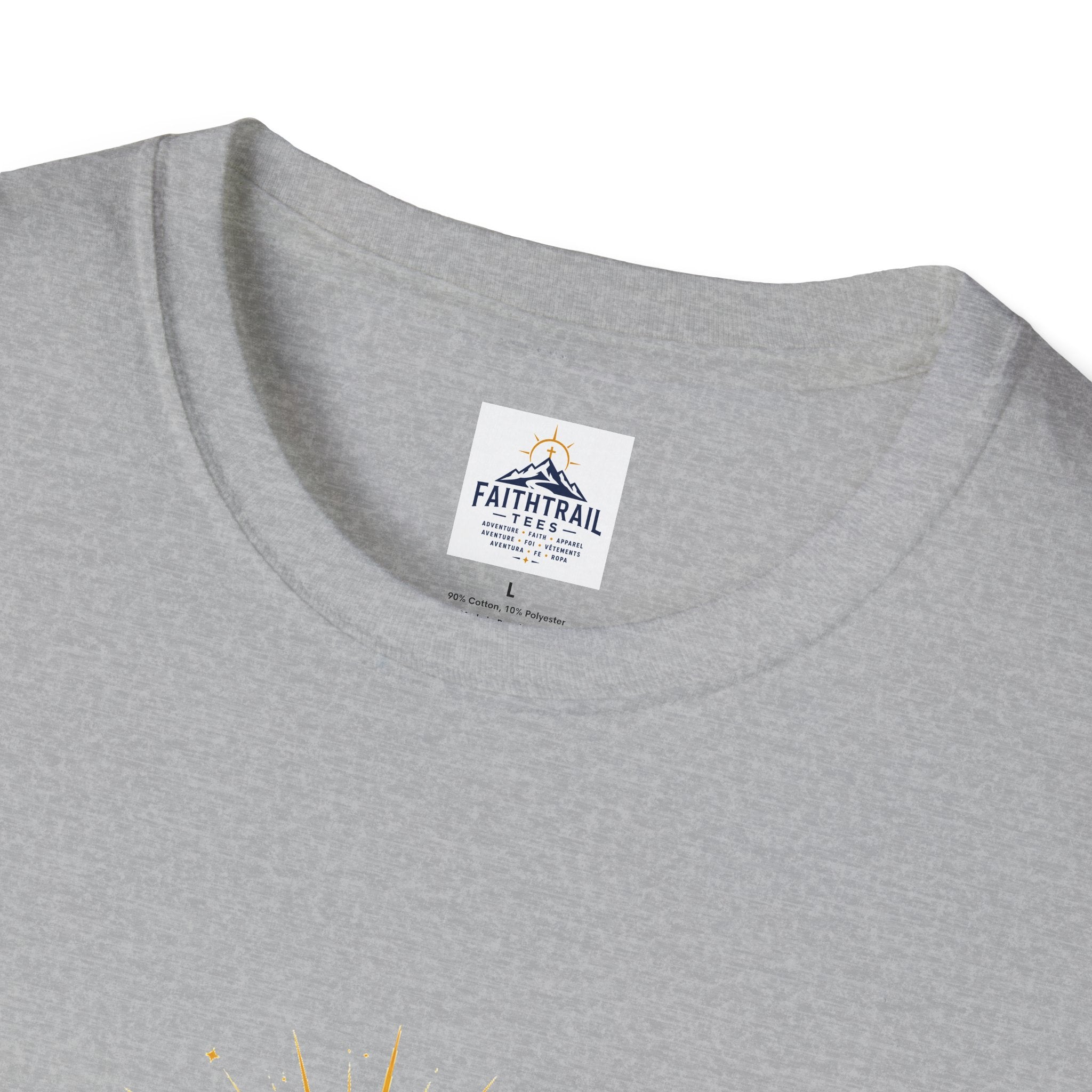Camiseta — "Fe En Dios" Cross Mountain Christian Tee